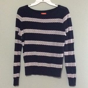 Women’s sweater size large, black and cream